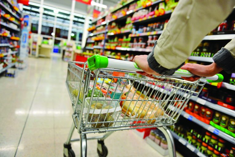Alarmi për shtrenjtimin e ushqimeve, Autoriteti i Konkurrencës nis monitorimin e çmimeve në supermarketet kryesore