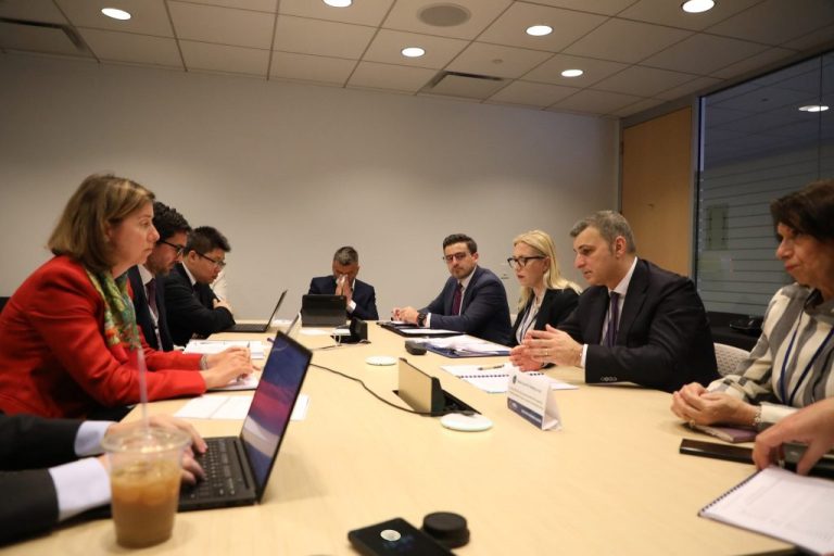 Sejko me shefen e Misionit të FMN-së: Ekonomia shqiptare në trajektore të qëndrueshme zhvillimi