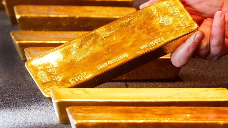 Pse investitorët po braktisin obligacionet për arin në vitin 2025