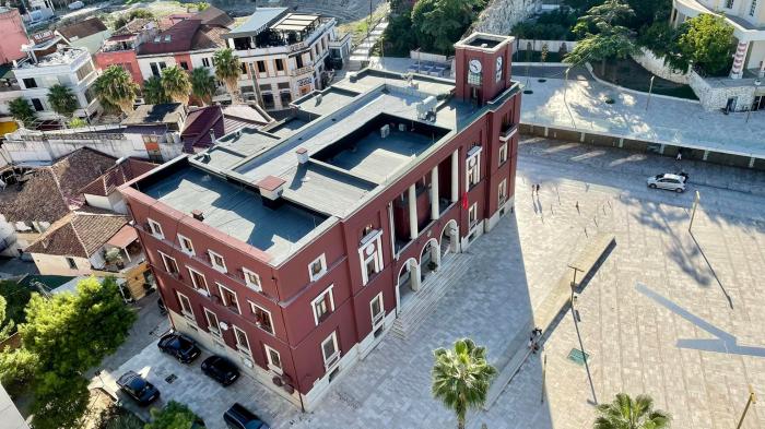 Shpenzimet administrative të bashkive në Shqipëri janë 44  më të larta se vendet e BE së