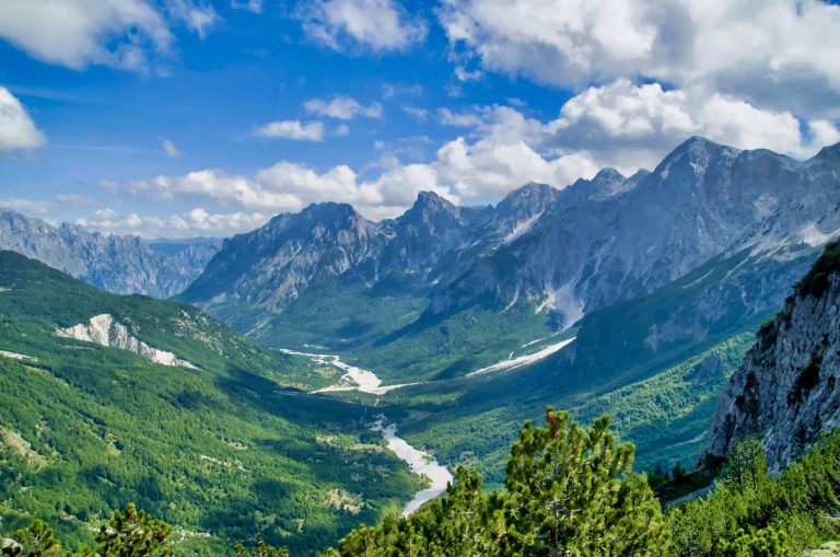 “USA Today”: Shqipëria, alternativa ideale për turistët që kërkojnë Evropën autentike
